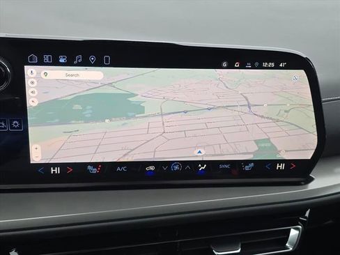 New 2026 Chevrolet Traverse LT w/ Driver Confidence Package image 20