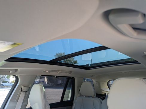 New 2026 Volvo XC90 T8 Ultra w/ Protection Package Premier image 26