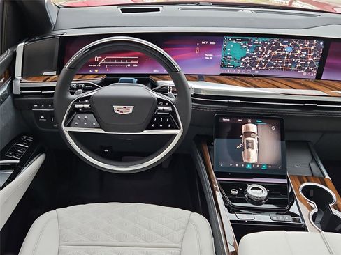 New 2026 Cadillac Escalade ESV Platinum Sport w/ LPO, ONYX Package AWD/4WD image 14