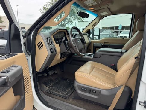 Used 2012 Ford F250 Lariat w/ FX4 Off Road Pkg AWD/4WD image 7