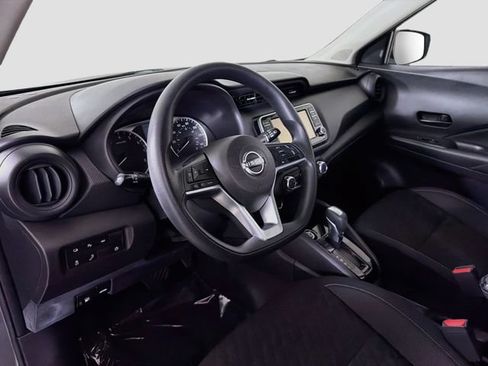 Used 2022 Nissan Kicks S FWD image 9