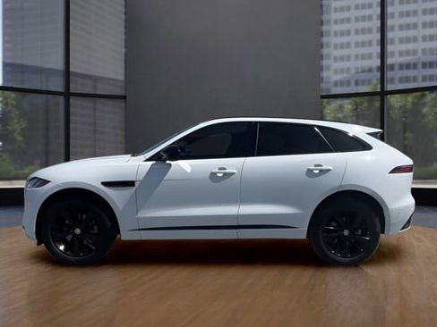 Used 2025 Jaguar F-PACE R-Dynamic S image 5