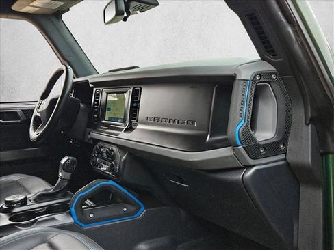 Certified 2023 Ford Bronco Black Diamond w/ Sasquatch Package image 23