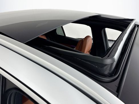 New 2026 Mercedes-Benz GLC 300 4MATIC image 21