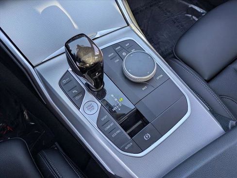 Used 2022 BMW 330i Sedan w/ Convenience Package image 12