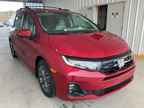 New 2026 Honda Odyssey Touring image 29
