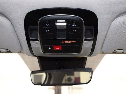 Used 2022 Hyundai Santa Fe SEL Premium w/ Cargo Package image 32