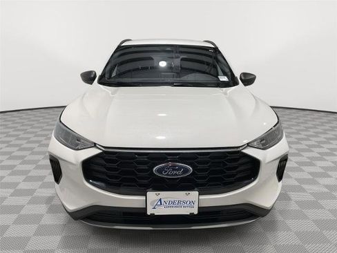 Certified 2025 Ford Escape ST-Line w/ Cold Weather Package image 4