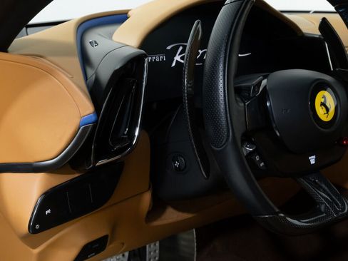 Used 2021 Ferrari Roma image 31
