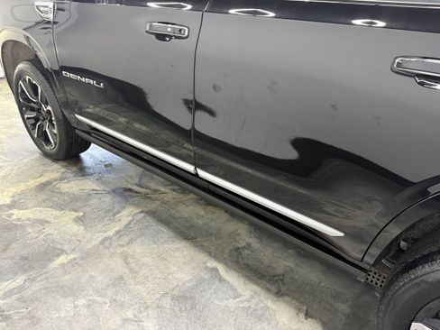 Used 2026 GMC Yukon Denali w/ Denali Reserve Package AWD/4WD image 39