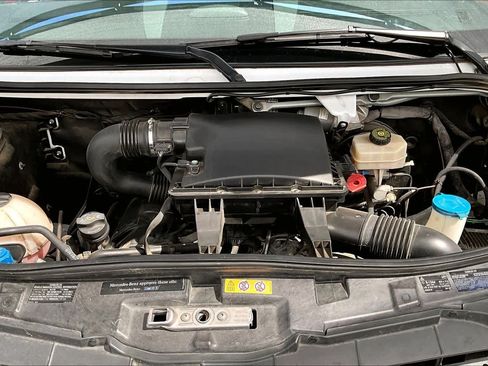 Used 2017 Mercedes-Benz Sprinter 3500 image 30