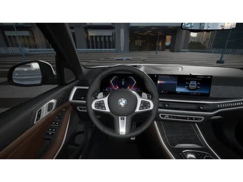 New 2026 BMW X5 sDrive40i image 13