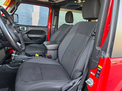 Used 2022 Jeep Wrangler Sport AWD/4WD image 15