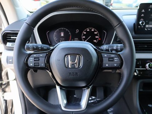 New 2025 Honda Pilot EX-L image 22