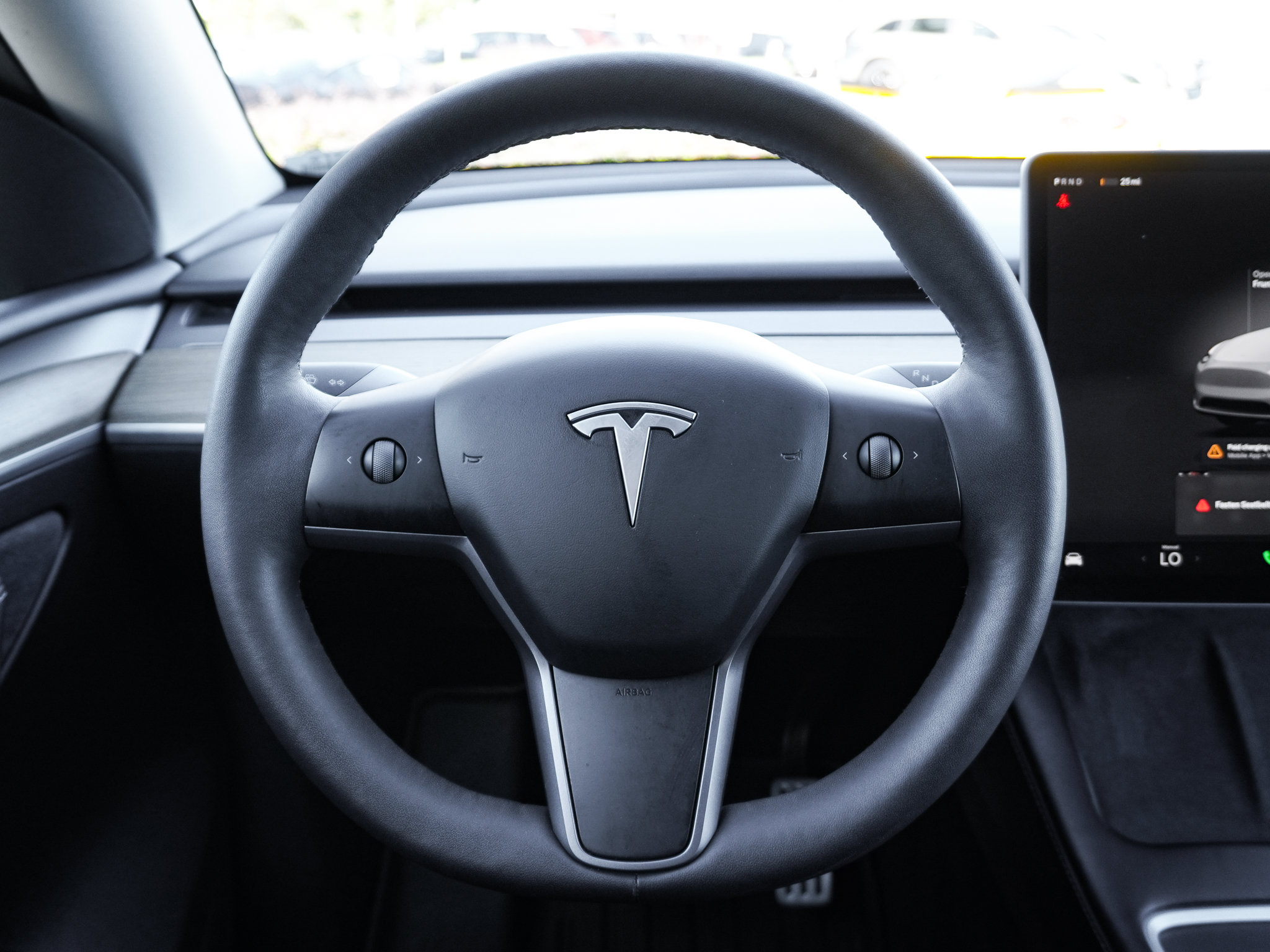 Used 2023 Tesla Model Y Long Range AWD/4WD image 18