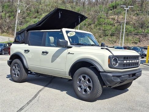 Used 2025 Ford Bronco Big Bend AWD/4WD image 3