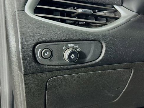 Used 2024 Chevrolet Malibu LT image 10