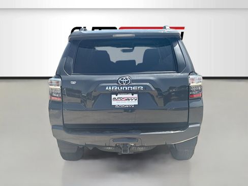 Used 2024 Toyota 4Runner SR5 Premium AWD/4WD image 6