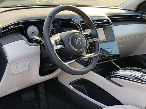 Used 2024 Hyundai Tucson Limited image 9