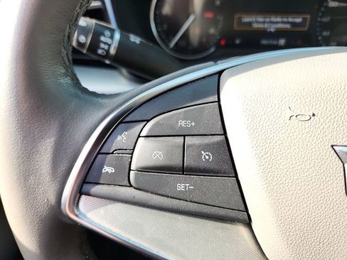 Certified 2022 Cadillac XT5 Premium Luxury image 31