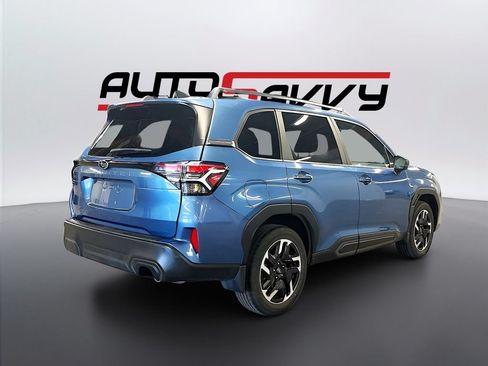 Used 2025 Subaru Forester Limited AWD/4WD image 7