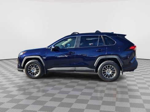 Used 2019 Toyota RAV4 XLE image 5