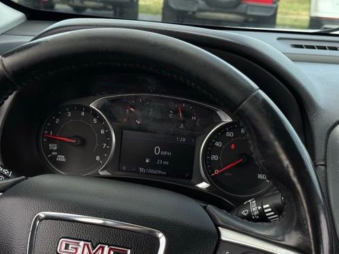 Used 2020 GMC Terrain SLT image 8