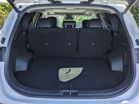 Used 2023 Hyundai Santa Fe Limited image 13