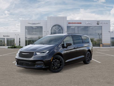 New 2026 Chrysler Pacifica Limited w/ S Appearance Package AWD/4WD image 27