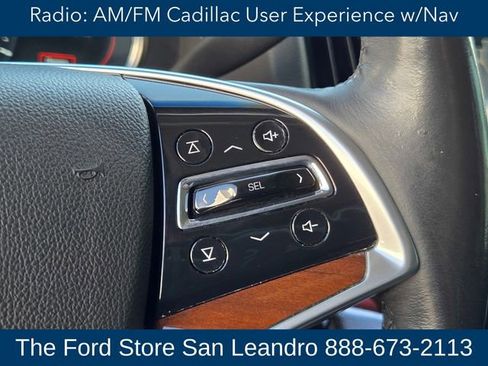 Used 2018 Cadillac Escalade Luxury AWD/4WD image 26