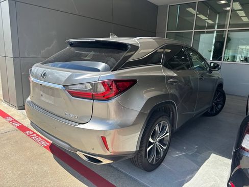 Used 2019 Lexus RX 350 FWD w/ Navigation Package image 2