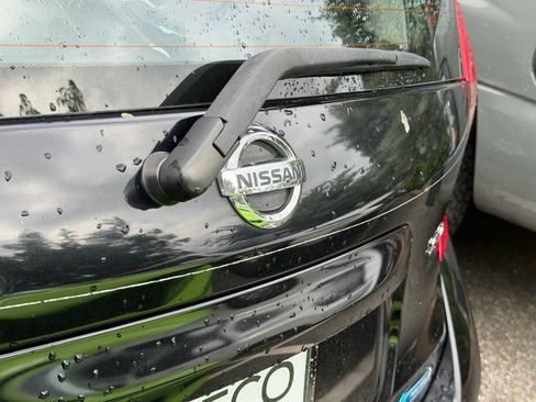Used 2014 Nissan Versa Note SV w/ Convenience Package FWD image 11