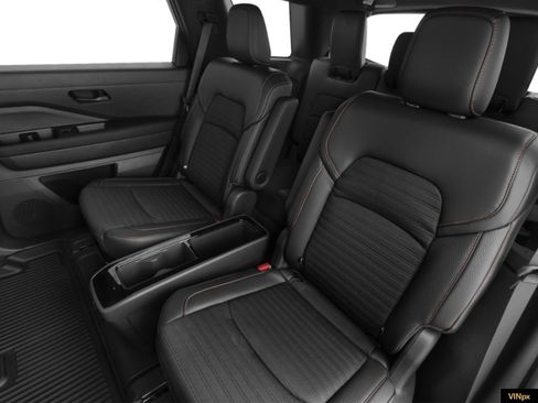 New 2025 Nissan Pathfinder Rock Creek image 11