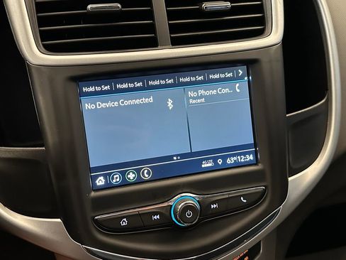 Used 2019 Chevrolet Sonic LT FWD image 13