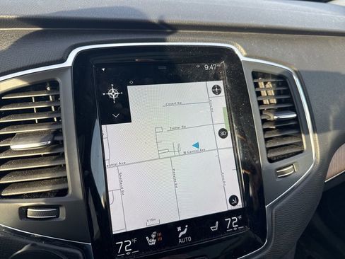 Used 2021 Volvo XC90 T6 Momentum image 14