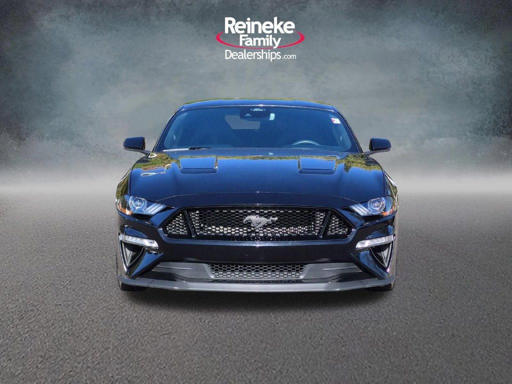 Used 2022 Ford Mustang GT Premium w/ GT Performance Package RWD image 2