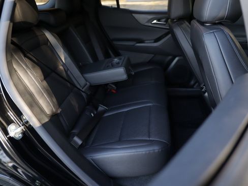 New 2026 Chevrolet Equinox LT w/ Convenience Package II image 31