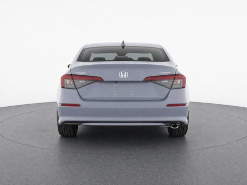 Used 2025 Honda Civic Sport image 31