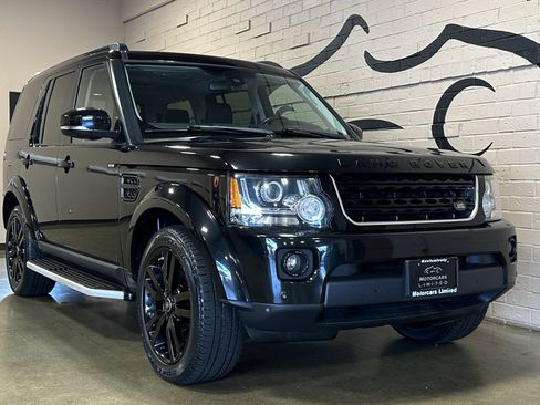 Used 2016 Land Rover LR4 HSE LUX AWD/4WD image 13