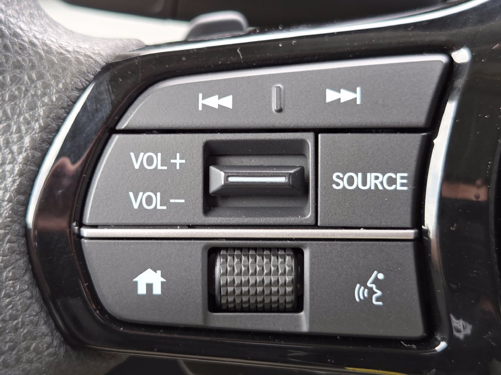 Certified 2024 Honda Pilot LX image 13
