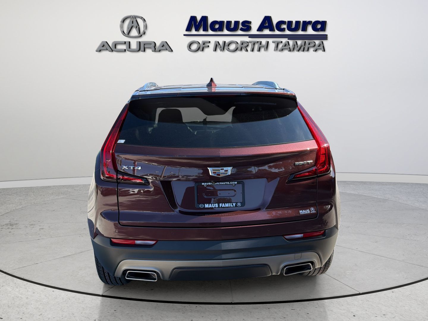 Used 2023 Cadillac XT4 Premium Luxury w/ Technology Package FWD image 9