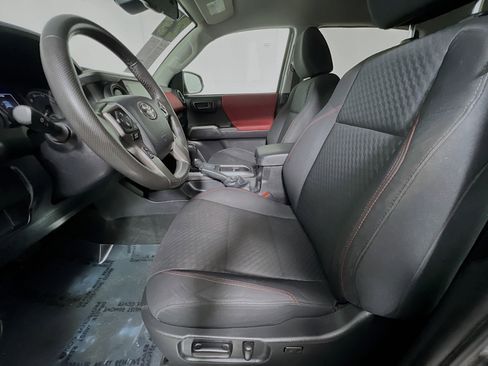 Used 2023 Toyota Tacoma SR5 image 15