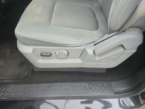 Used 2013 Ford F150 XLT w/ XLT Chrome Pkg image 6
