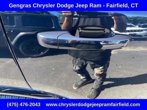 Used 2025 Dodge Durango SRT Hellcat AWD/4WD image 23