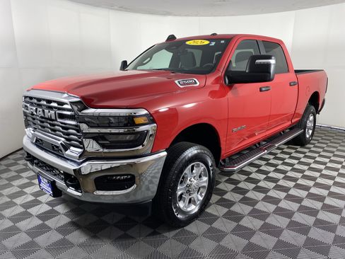 Used 2026 RAM 2500 Big Horn AWD/4WD image 10