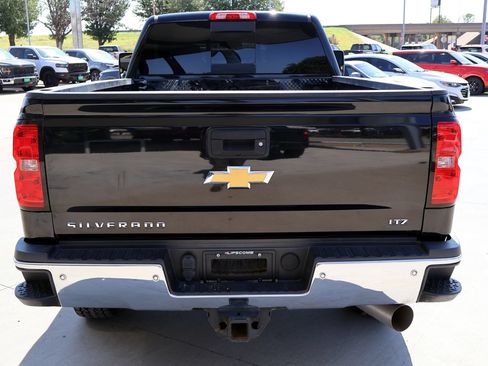 Used 2019 Chevrolet Silverado 3500 LTZ w/ Duramax Plus Package AWD/4WD image 8