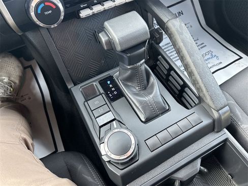 Used 2025 Toyota Tacoma SR image 26