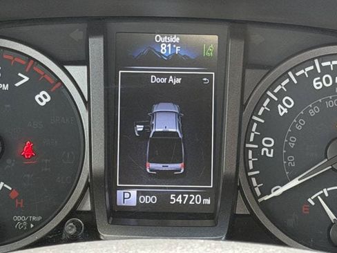 Used 2023 Toyota Tacoma TRD Off-Road RWD image 16