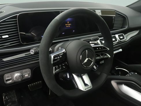 New 2026 Mercedes-Benz GLE 53 AMG 4MATIC Coupe image 4