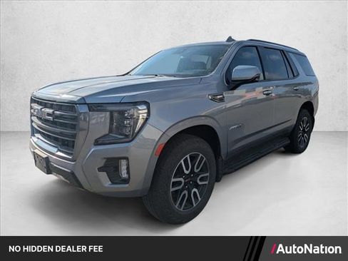 Used 2024 GMC Yukon AT4 w/ Technology Package AWD/4WD image 1